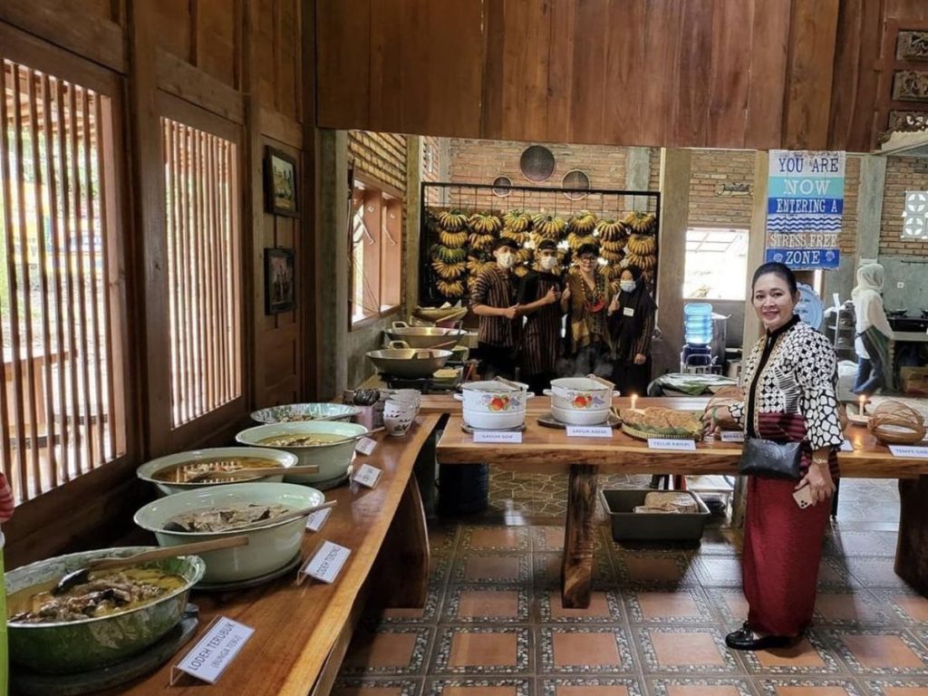Jangan lupa ke kopi klotok jika ke Jogja